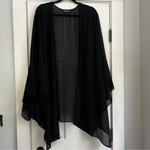 HOT TOPIC Sheer Black Kimono